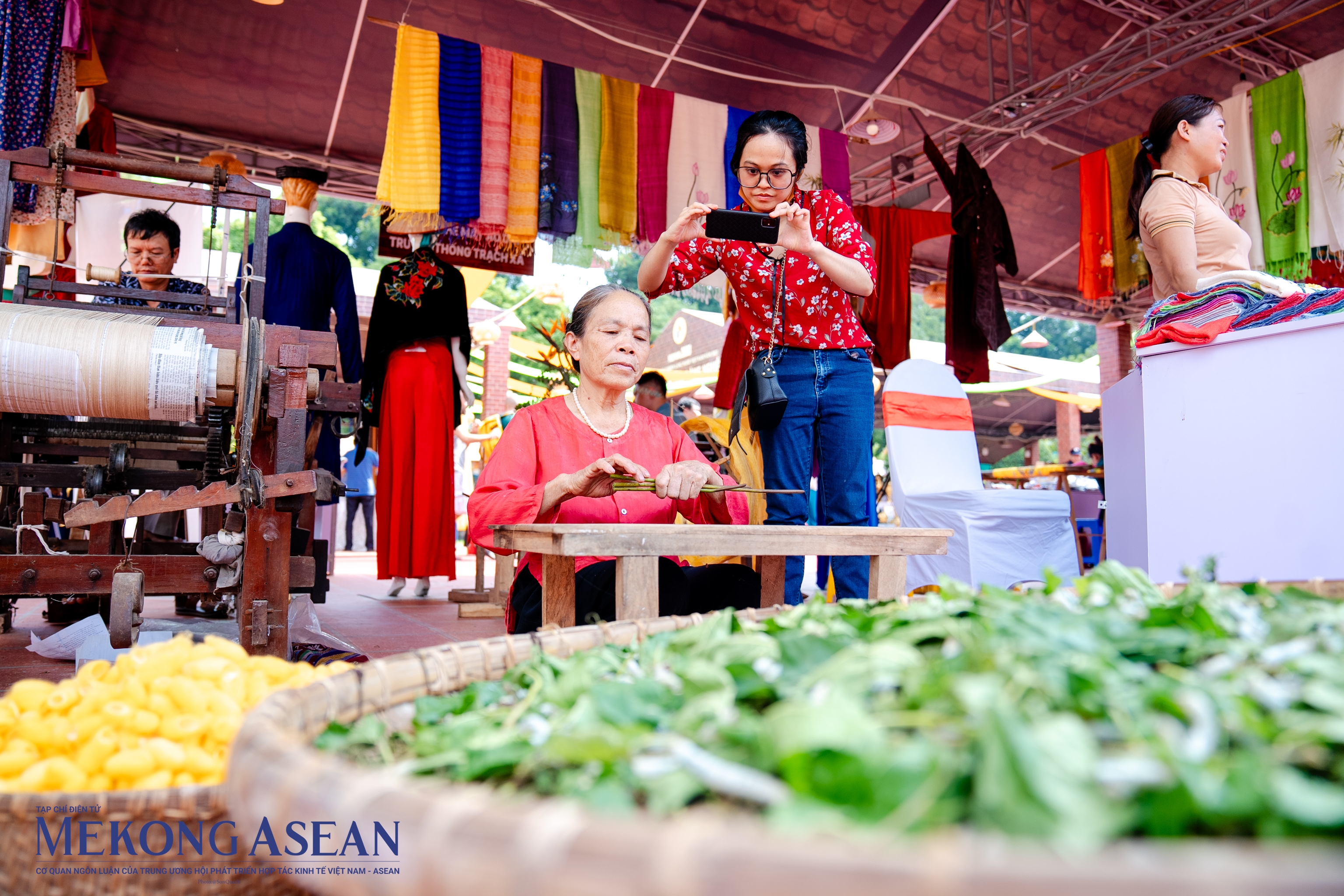 Hà Nội: Tinh hoa làng nghề khoe sắc tại Hoàng Thành Thăng Long