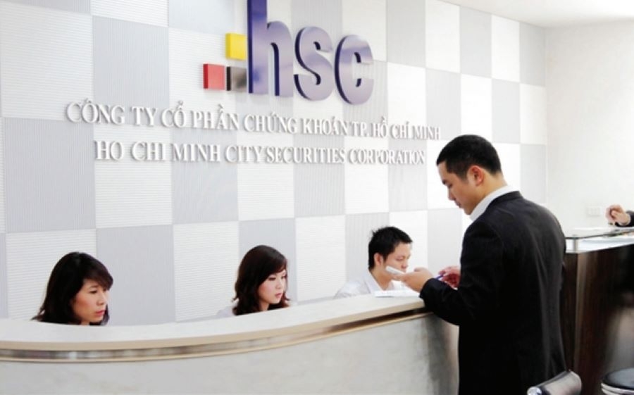 555Win phien bạn Chính Thức HSC chốt ngày tạm ứng cổ tức tiền mặt