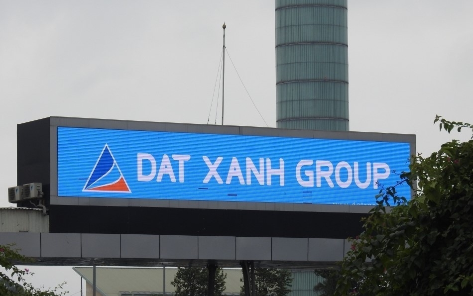 Lãnh đạo, cổ đông lớn của Đất Xanh liên tục bán ra cổ phiếu