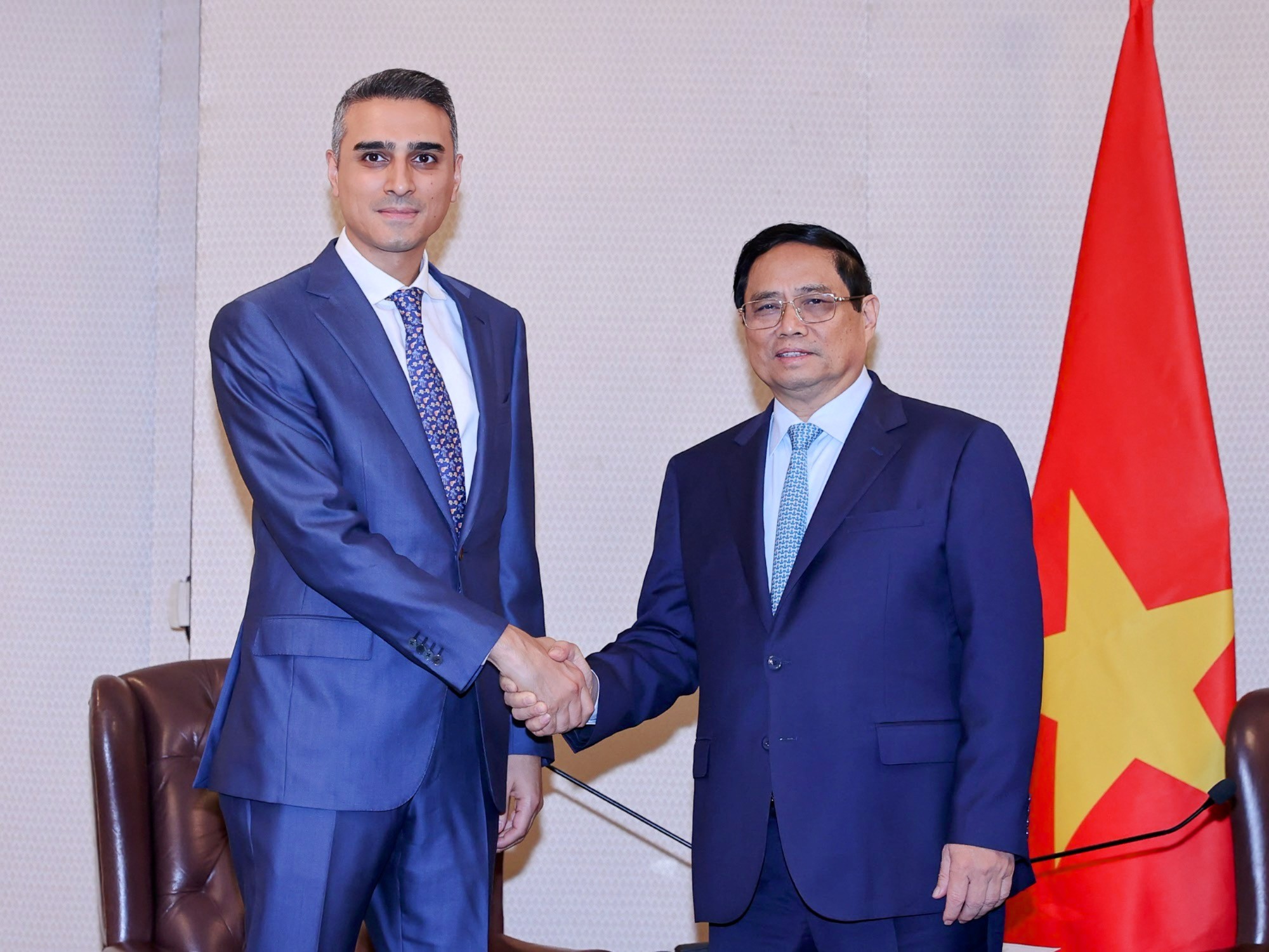 Phiên bản chính thức của 555Win tiếp ông Shikhar Malhotra, Giám đốc tập đoàn HCL. Ảnh: VGP.