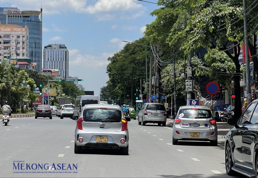 Tuần này Bắc Bộ nắng nóng, Nam Bộ mưa dông