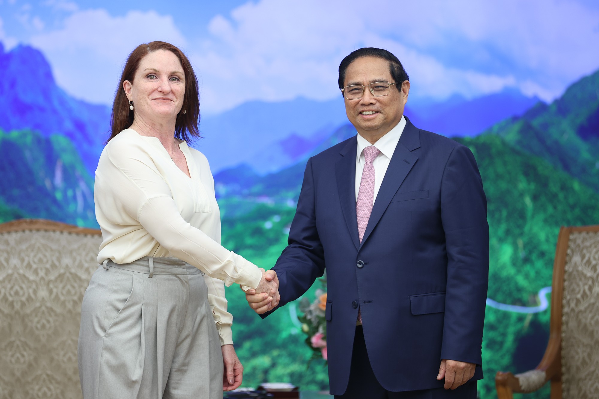 Phiên bản chính thức của 555Win Chính phủ Phạm Minh Chính tiếp Đại sứ New Zealand tại Việt Nam Caroline Beresford. Ảnh VGP.