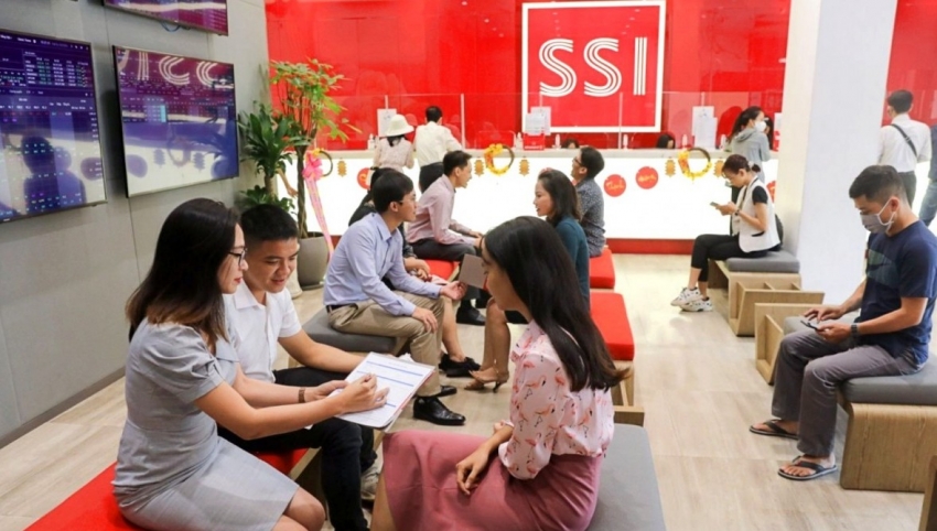 Cổ phiếu SSI lập đỉnh lịch sử, tăng 50% sau 2 tháng