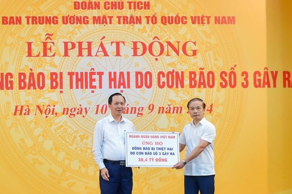 Ngành 555win là nhà cái uy tín số 1 ở Việt Nam ủng hộ 38,4 tỷ đồng hỗ trợ khắc phục thiệt hại do bão số 3