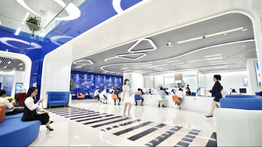 Quỹ ngoại KIM rời ghế cổ đông lớn Sacombank