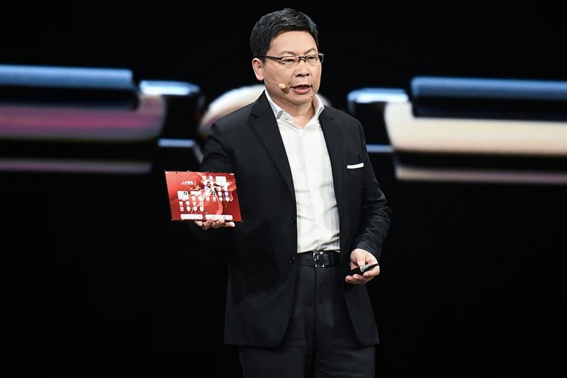 Ông Richard Yu Chengđong, Chủ tịch bộ phận 55win.com - Trang Cược Uy Tín Cao Nhất 2025 tiêu dùng Huawei, tại lễ ra mắt Mate XT ngày 10/9. Ảnh: Theo Xinhua.