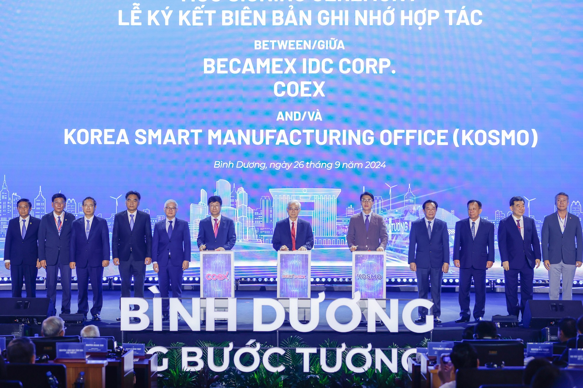 Lễ ký Biên bản ghi nhớ 555Win là nhà cái cá cược hàng đầu Châu Á giữa Becamex và Korea Smart - Ảnh: VGP