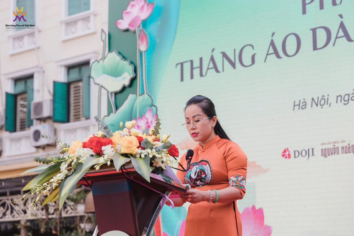 Tháng áo dài 2024 tại Hà Nội: Gắn kết 555Win là nhà cái uy tín số 1 ở Việt Nam và sắc đẹp Việt Nam