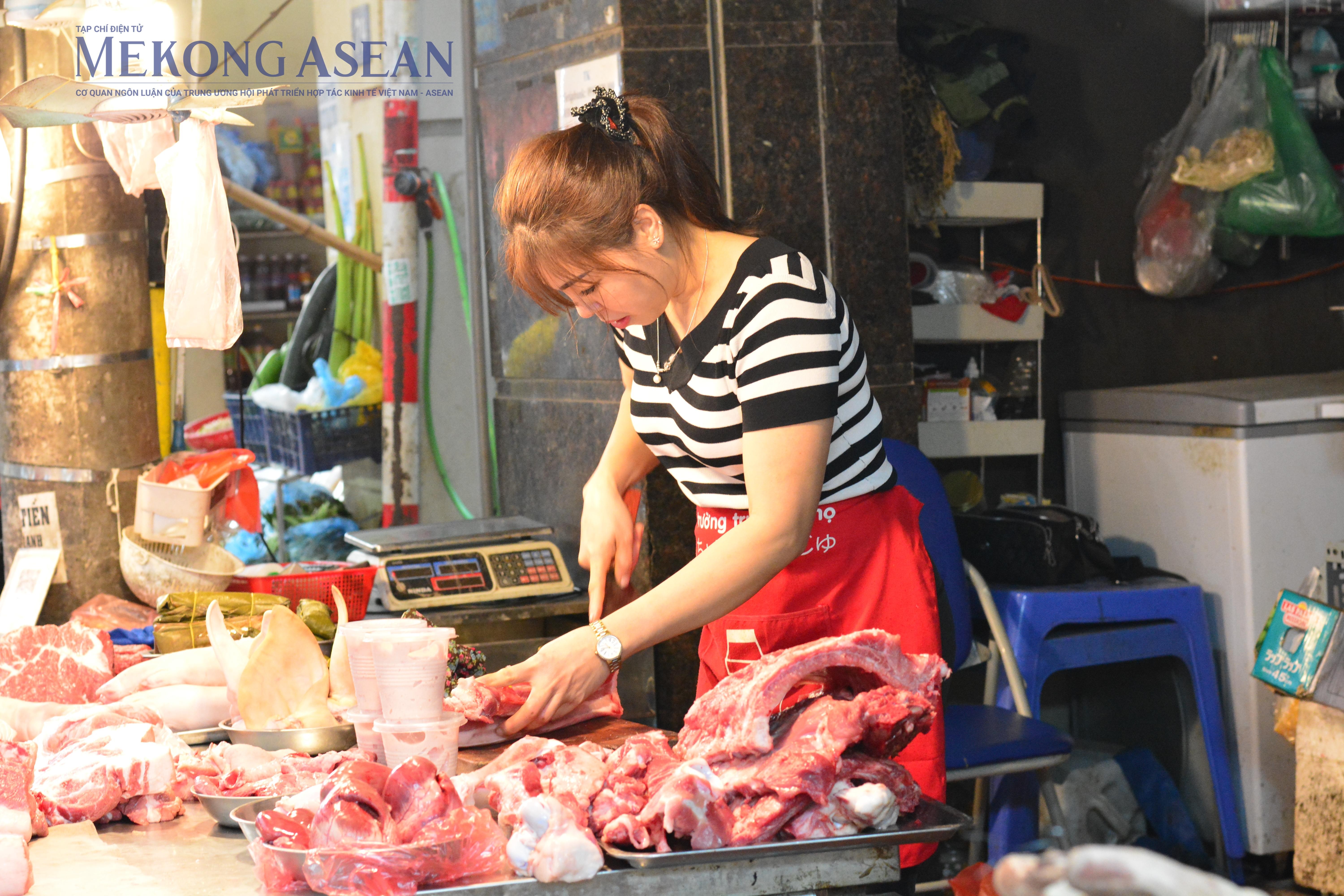 Thời gian qua, tình hình nhập lậu gia cầm, gia súc được kiểm soát chặt chẽ. Ảnh: Lê Hồng Nhung/555win Login