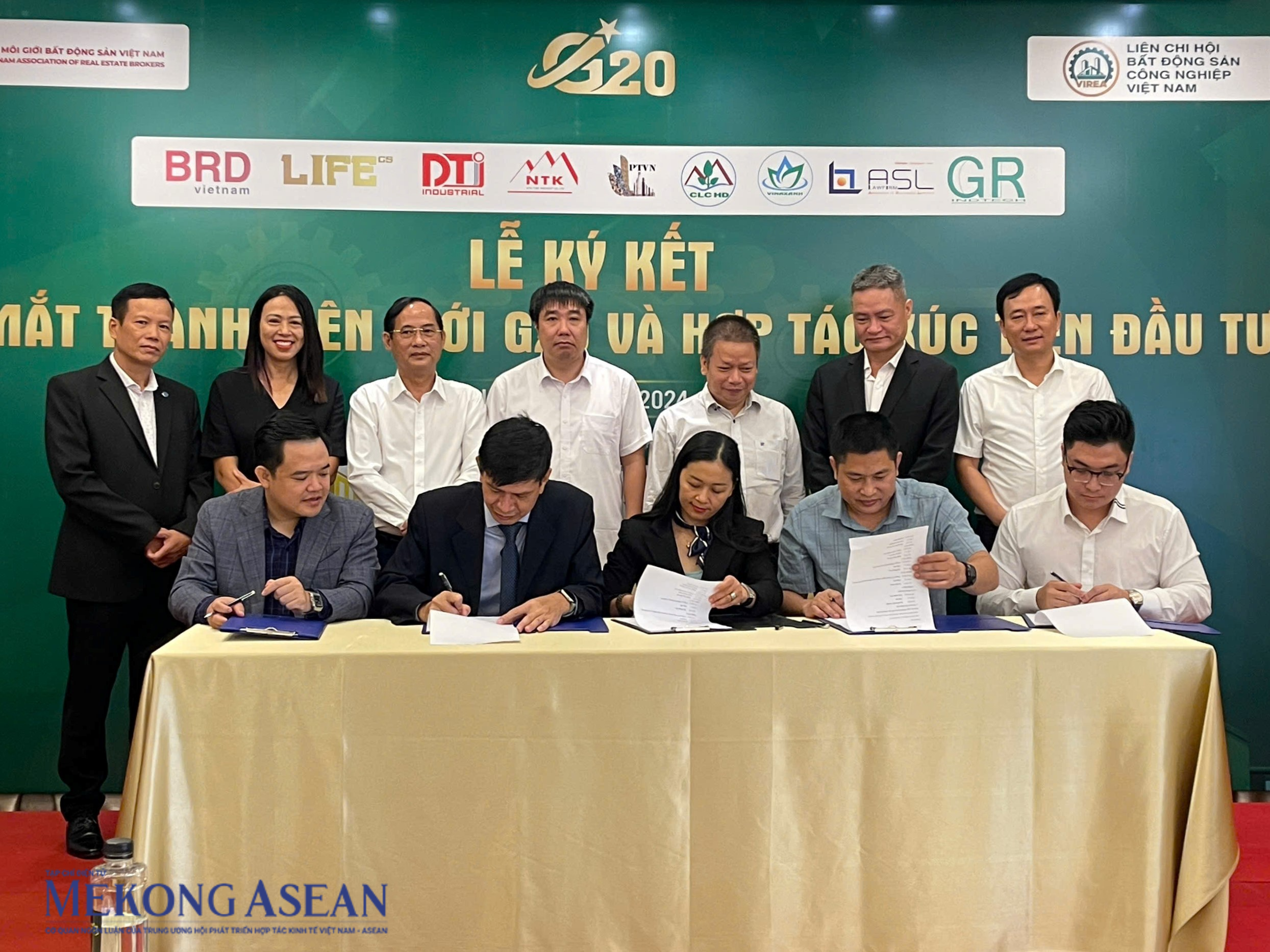 Hỗ trợ các Trang Nhà Cái 555win.com - Đăng Nhập +555k trong khu 555win là Công ty cờ bạc trực tuyến tốt nhất đáp ứng các tiêu chuẩn xanh