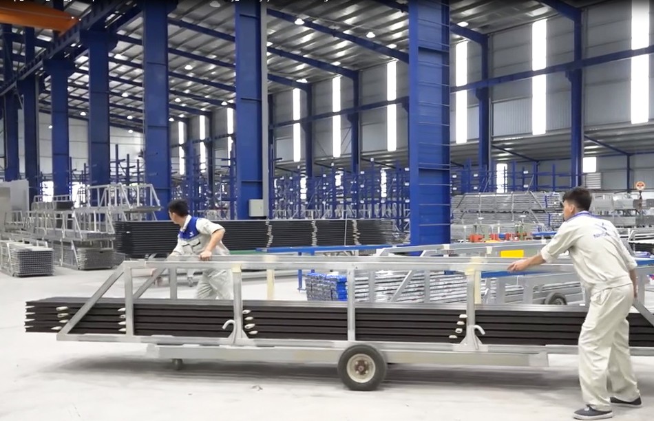 Hoạt động sản xuất 55win.com - Trang Cược Uy Tín Cao Nhất 2025 tại Trang Nhà Cái 555win.com - Đăng Nhập +555k trên địa bàn thị xã Kinh Môn. Ảnh: Văn Học.
