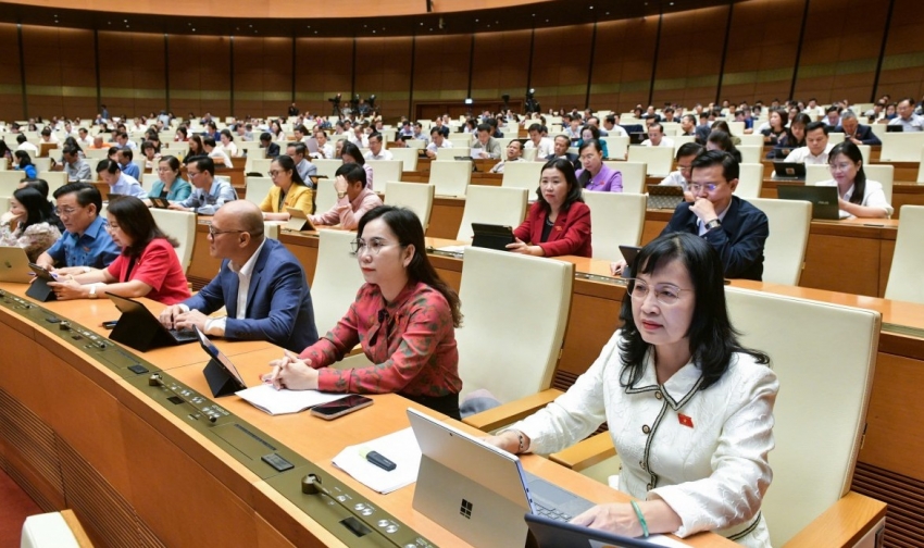 Trình Quốc hội sửa đổi 4 luật liên quan đến đầu tư