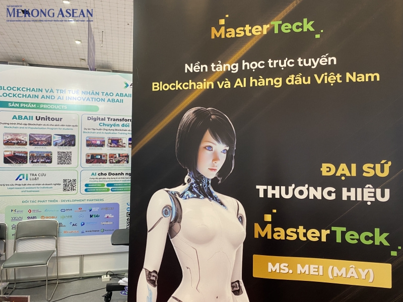 Tại triển lãm, Viện Công nghệ blockchain và trí tuệ nhân tạo giới thiệu nền tảng học trực tuyến MasterTeck nhằm cung cấp cho người dân Việt Nam những bài giảng chất lượng về blockchain và AI. Bên cạnh đó, MasterTeck còn cung cấp giải pháp tăng trưởng toàn