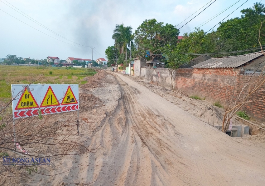 Thủ tướng nghiêm khắc phê bình 19 Bộ, cơ quan Trung ương và 28 địa phương