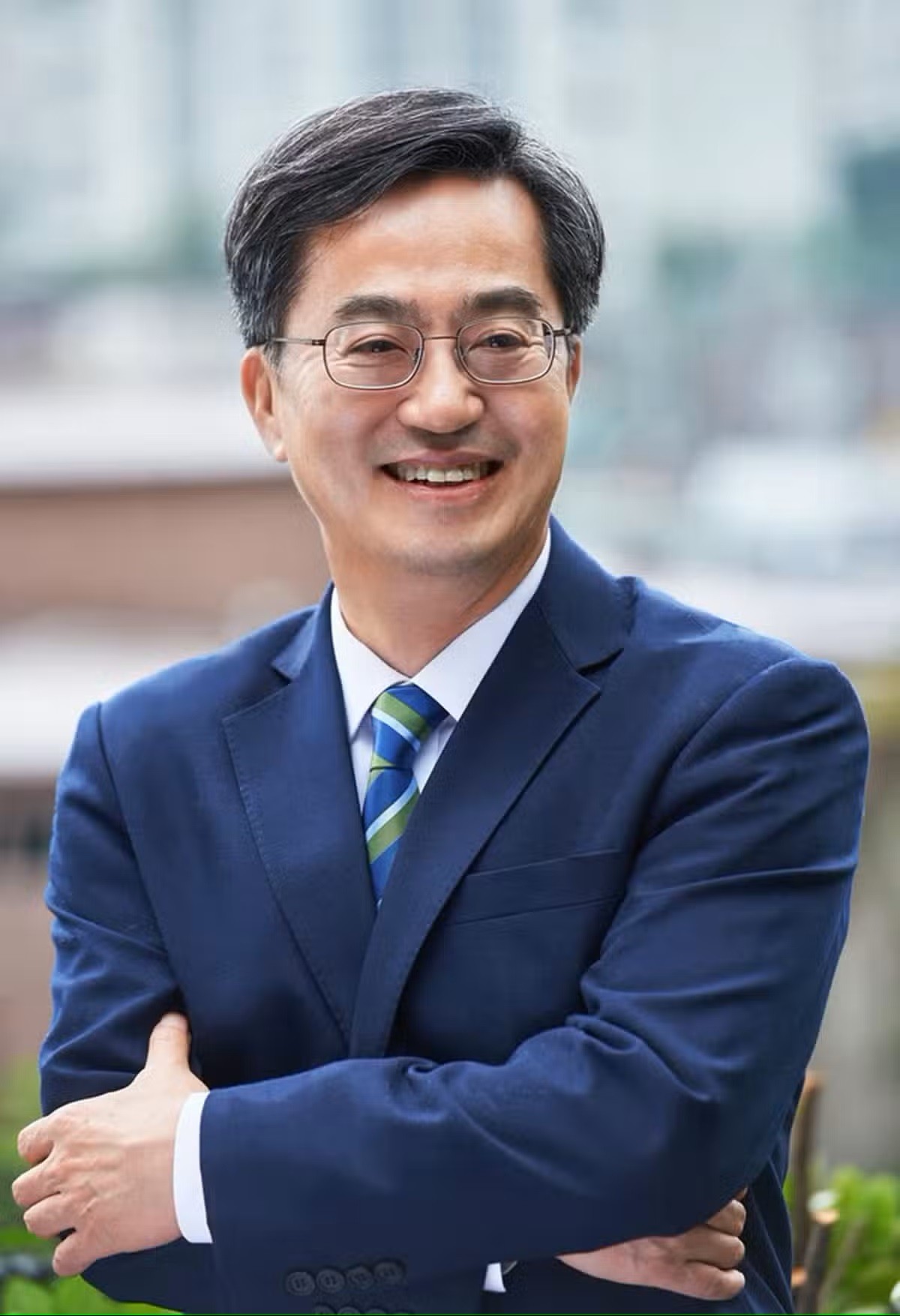 Các ứng viên tiềm năng thay thế Tổng thống Hàn Quốc Yoon Suk-yeol