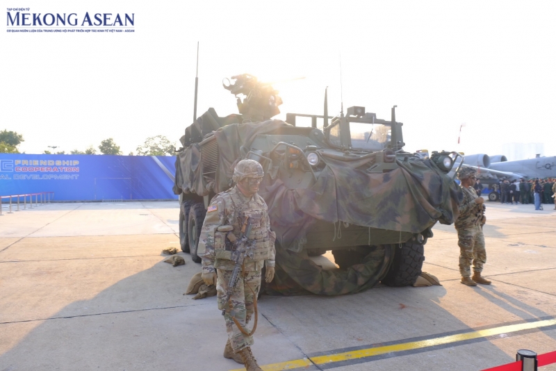 Ấn tượng với dàn vũ khí, thiết bị hiện đại tại Vietnam Defence Expo 2024