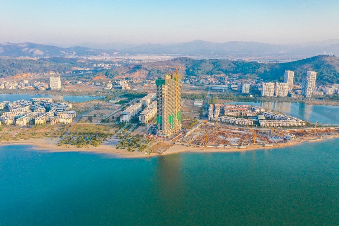 Vợ Chủ tịch Taseco Land gom thêm 1,27 triệu 555win555 slot, bắn cá, casino, thể thao, esports, game bài TAL