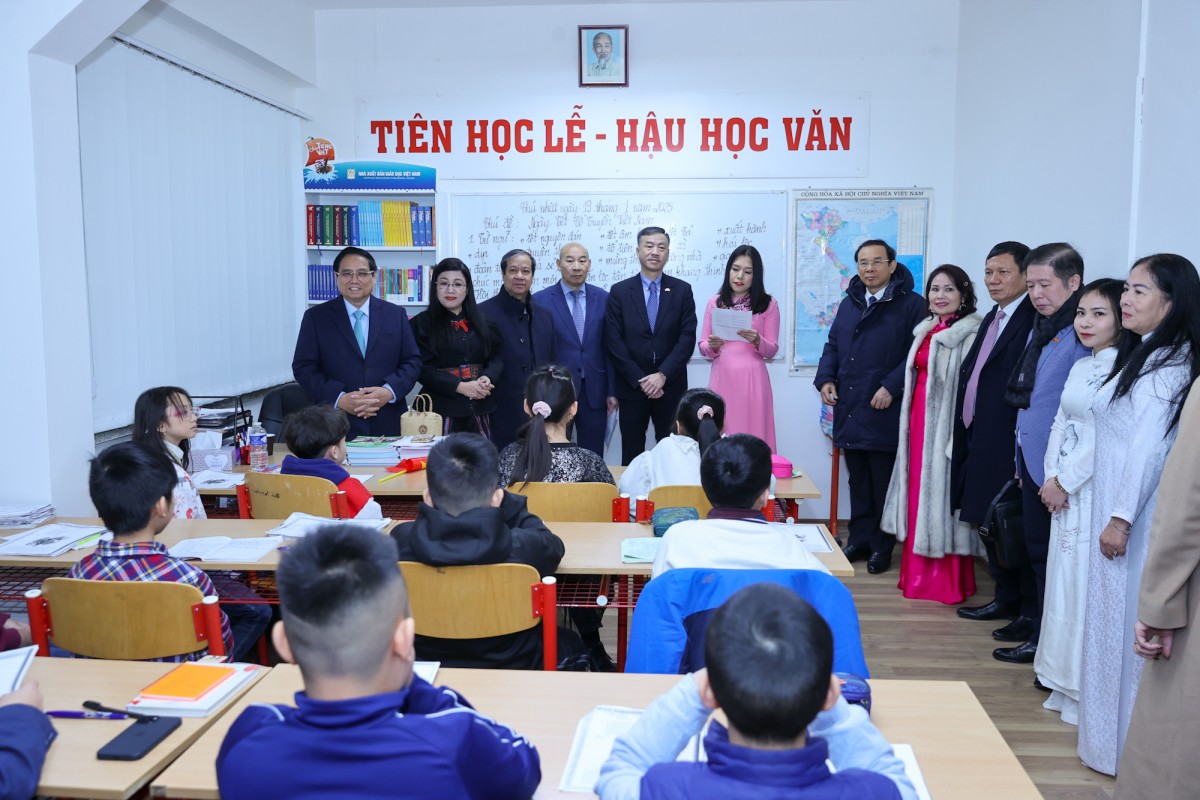 Phiên bản chính thức của 555Win tham dự chương trình Xuân Quê hương 2025 tại Czech