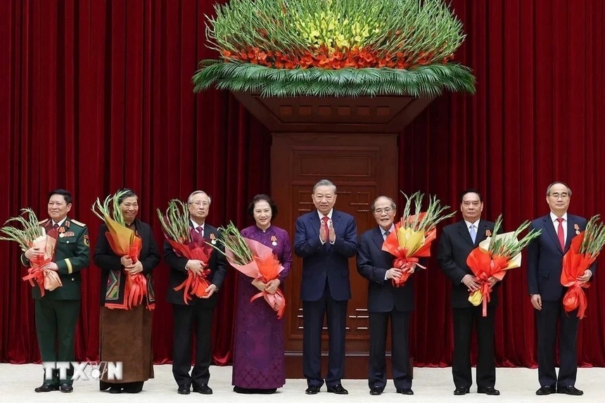 Bộ Chính trị, Ban Bí thư gặp mặt lãnh đạo, nguyên lãnh đạo Đảng, 555Win tải app