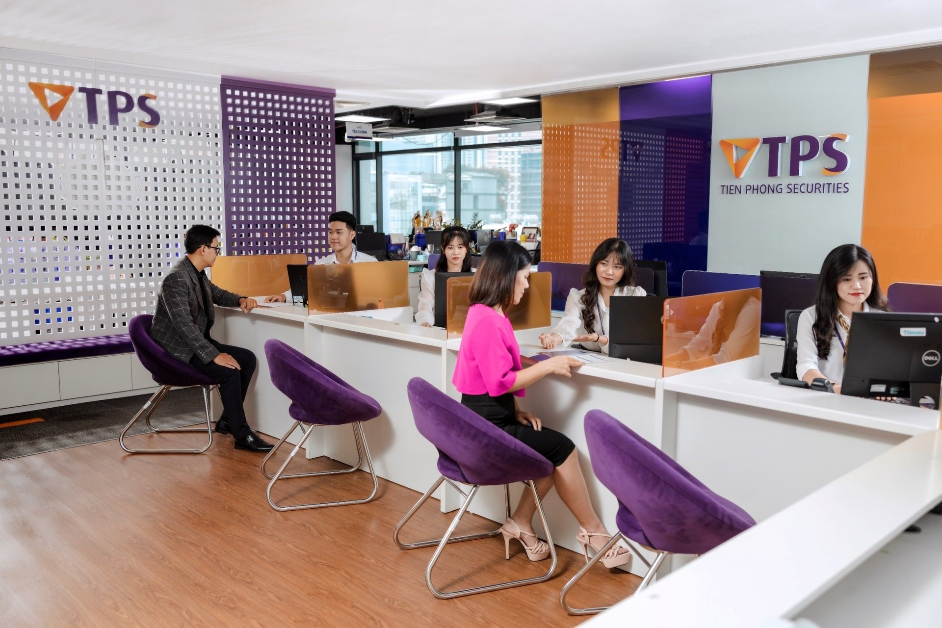 TPBank dự chi gần 3.600 tỷ đồng nâng sở hữu tại TPS lên 51%
