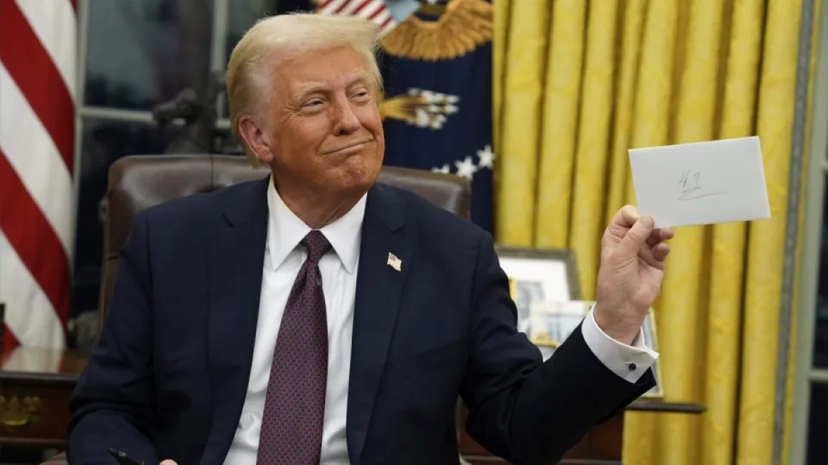 Tổng thống Trump hé lộ nội dung bức thư tay của ông Biden