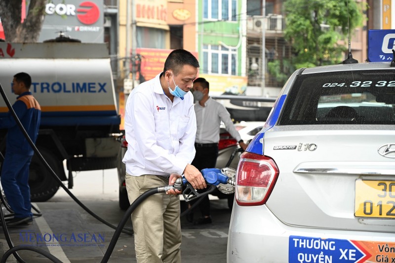 Giá xăng có thể quay đầu tăng vào kỳ điều hành chiều 6/2