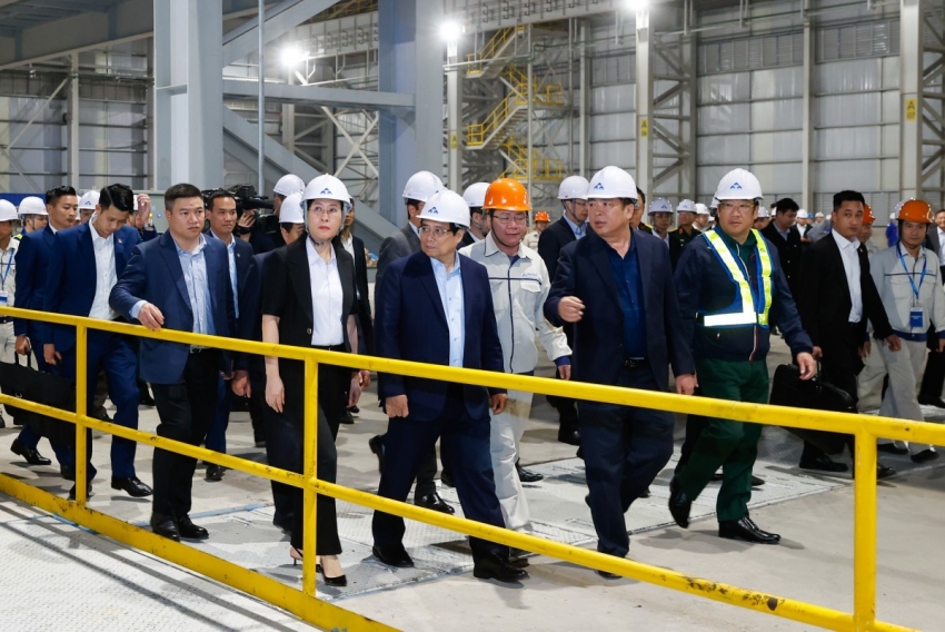 Đề nghị Hòa Phát nghiên cứu sản xuất thép chất lượng cao phục vụ đường sắt cao tốc