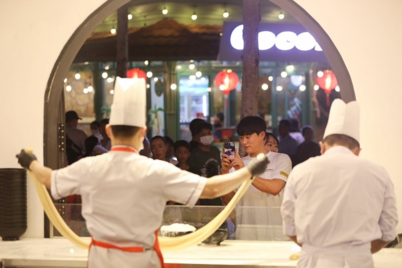 Hòn đảo đẹp ngang Maldives nhưng chi phí rẻ hơn Phuket, Bali