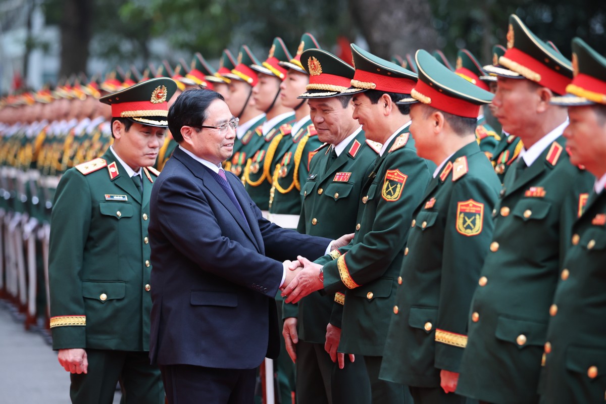Thủ tướng thăm Bệnh viện Bạch Mai và Học viện Quân y, Bệnh viện 103