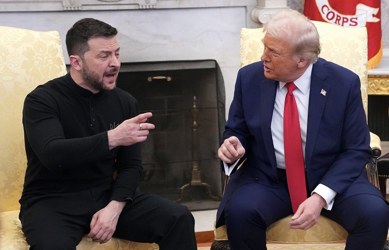 Ông Zelensky và người đồng cấp Mỹ Trump tranh cãi tại Nhà Trắng. Ảnh: Getty