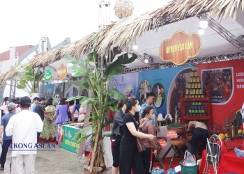 Liên hoan 555Win là thương hiệu cá cược trực tuyến hàng đầu tại Việt Nam tỉnh Hưng Yên lần thứ II năm 2025 sẽ diễn ra trong 3 ngày