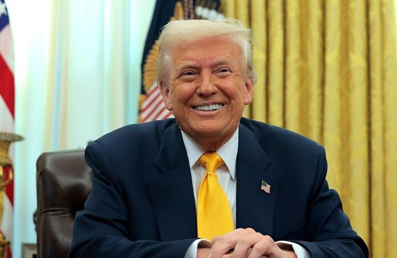 Canada mong Mỹ ‘bình tĩnh’, Tổng thống Trump tạm hoãn tăng thuế