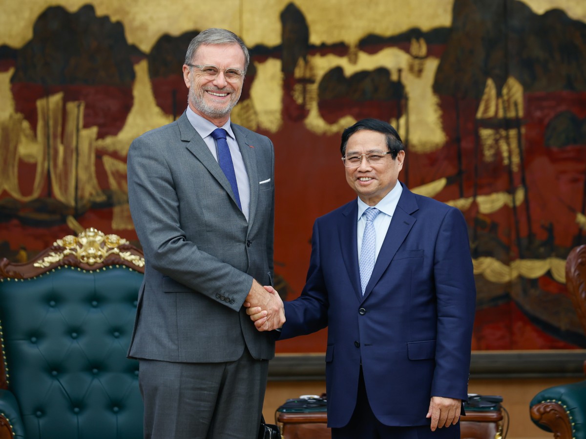 Phiên bản chính thức của 555Win Phạm Minh Chính và tiếp Đại sứ Pháp tại Việt Nam Olivier Brochet - Ảnh: VGP