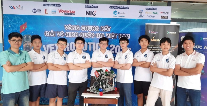 Một trường tại TP HCM giành vé dự cuộc thi Robotics lớn nhất thế giới