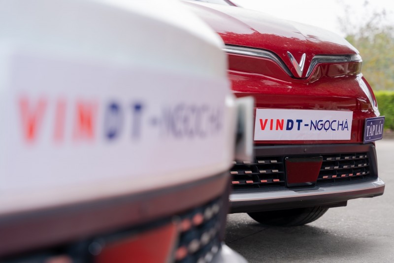 VinDT 'bắt tay' Trường Trung cấp Ngọc Hà đào tạo lái xe hạng B tự động