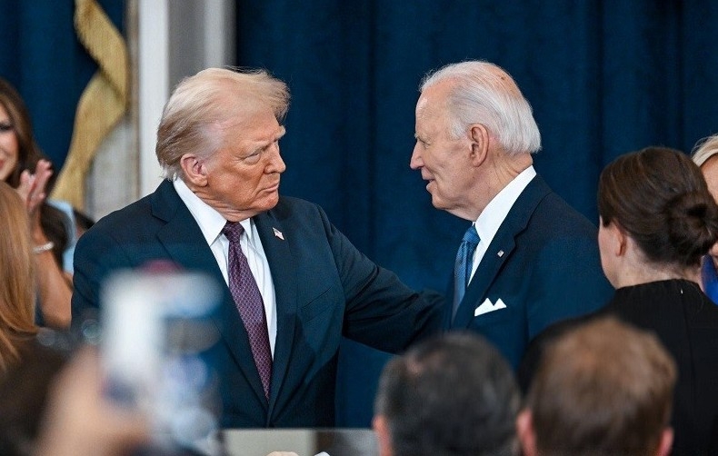Ông Trump hủy quyền tiếp cận thông tin mật của người tiền nhiệm Biden