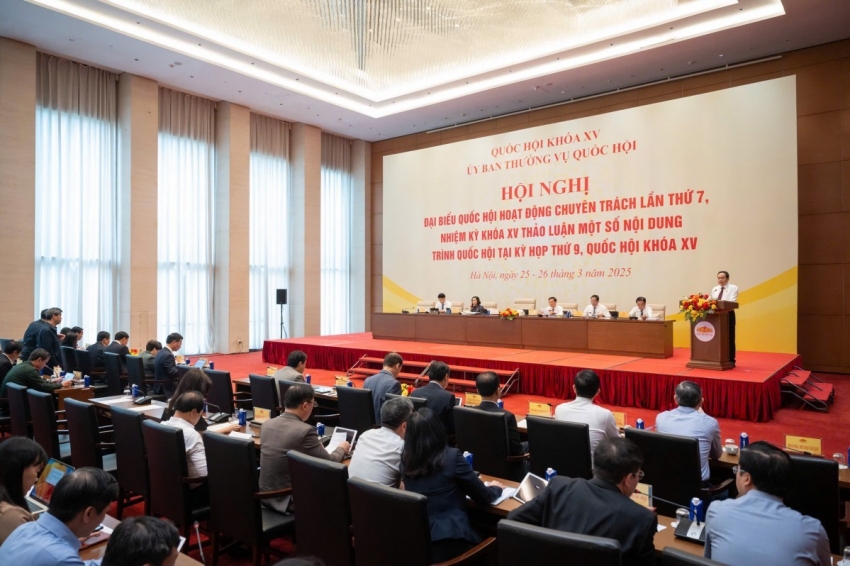 Khai mạc Hội nghị đại biểu Quốc hội hoạt động chuyên trách lần thứ 7