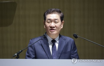 Phó Chủ tịch kiêm CEO Samsung Electronics đột ngột qua đời