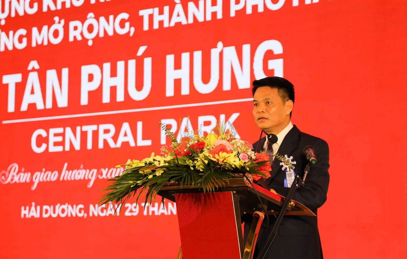 Chủ tịch UBND tỉnh Hải Dương Lê Ngọc Châu phát biểu tại buổi lễ.