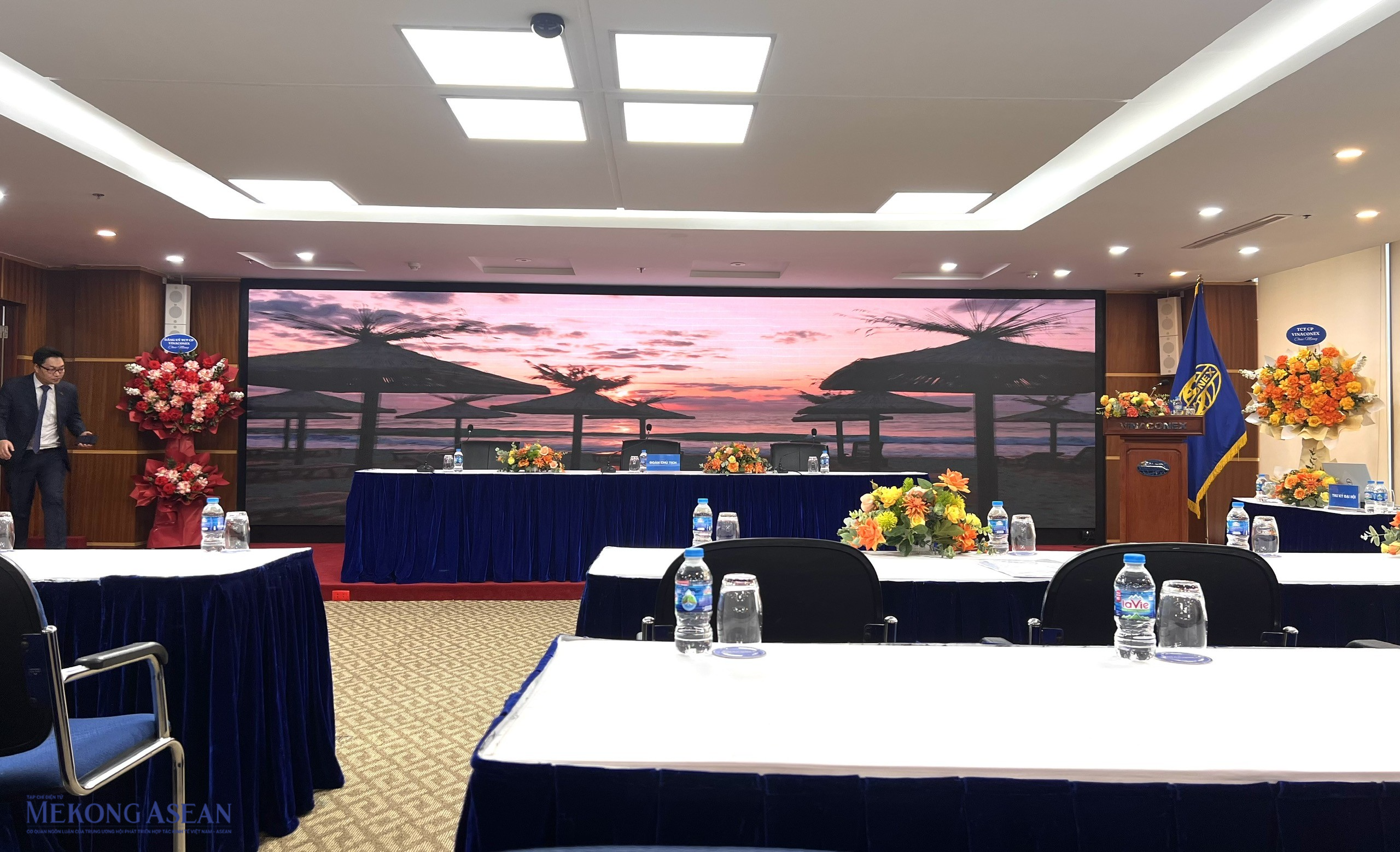 ĐHĐCĐ Vinaconex ITC: Tiếp tục phương án chuyển nhượng một phần Cát Bà Amatina