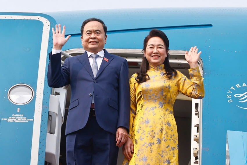 Chủ tịch Quốc hội lên đường dự IPU-150, thăm chính thức Uzbekistan và Armenia