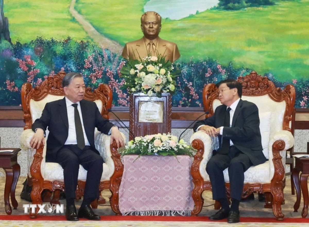 Tổng Bí thư Tô Lâm viếng Đại tướng Khamtay Siphandone
