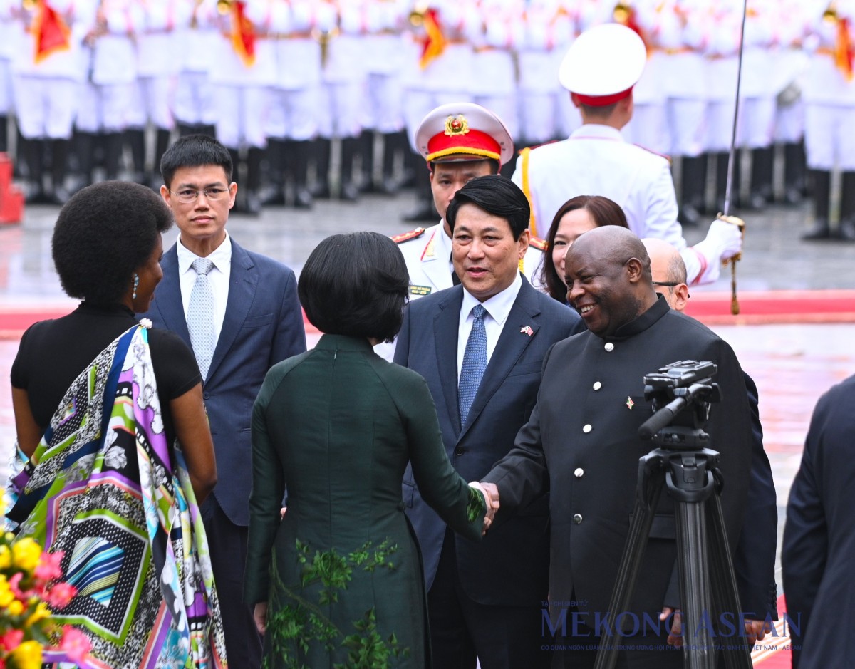 Chủ tịch nước Lương Cường chủ trì lễ đón chính thức Tổng thống Burundi