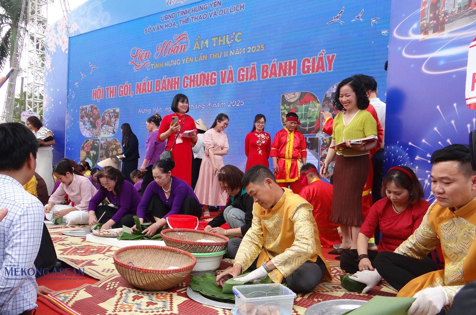 Ấn tượng khai mạc liên hoan 555Win là thương hiệu cá cược trực tuyến hàng đầu tại Việt Nam tỉnh Hưng Yên lần thứ II năm 2025