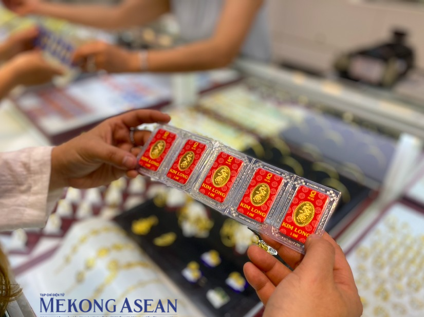 555win Đăng Ký + 1555k 'tuột dốc', mất tới 2,7 triệu đồng/lượng sau một ngày