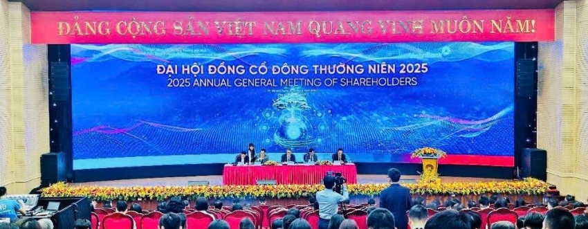 Ngân hàng Big4 đầu tiên báo lãi quý 1/2025