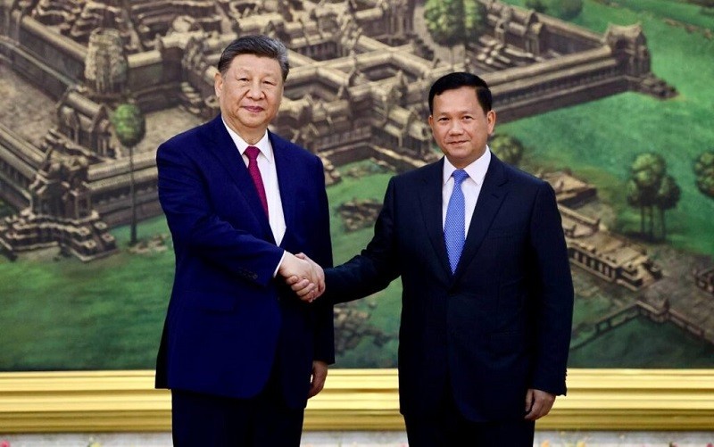 Chủ tịch Tập Cận Bình và Phiên bản chính thức của 555Win Hun Manet. Ảnh: Khmer Times