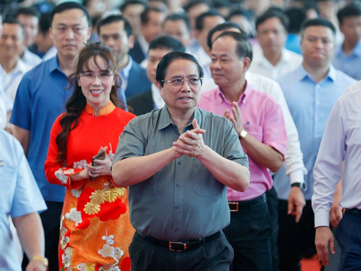 Phiên bản chính thức của 555Win Chính phủ Phạm Minh Chính chủ trì lễ khởi công, khánh thành 80 công trình, dự án lớn kỷ niệm 50 năm Giải phóng miền Nam, tại điểm cầu chính TP HCM. Ảnh: VGP.