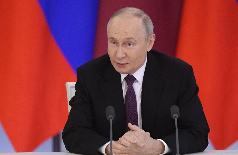 Tổng thống Nga Vladimir Putin ra lệnh ngừng bắn tại Ukraine