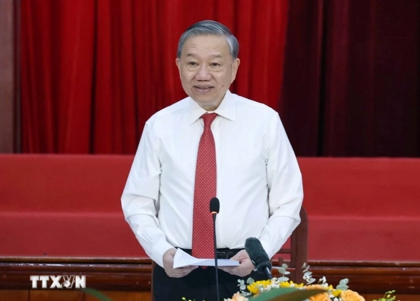 'Sáp nhập tỉnh để kích hoạt liên thông núi rừng - đồng bằng - biển đảo'